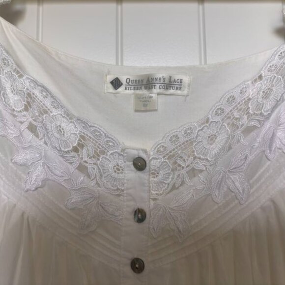 Eileen Fisher Florentine Lace Ballet Gown - Size M - Picture 5 of 6